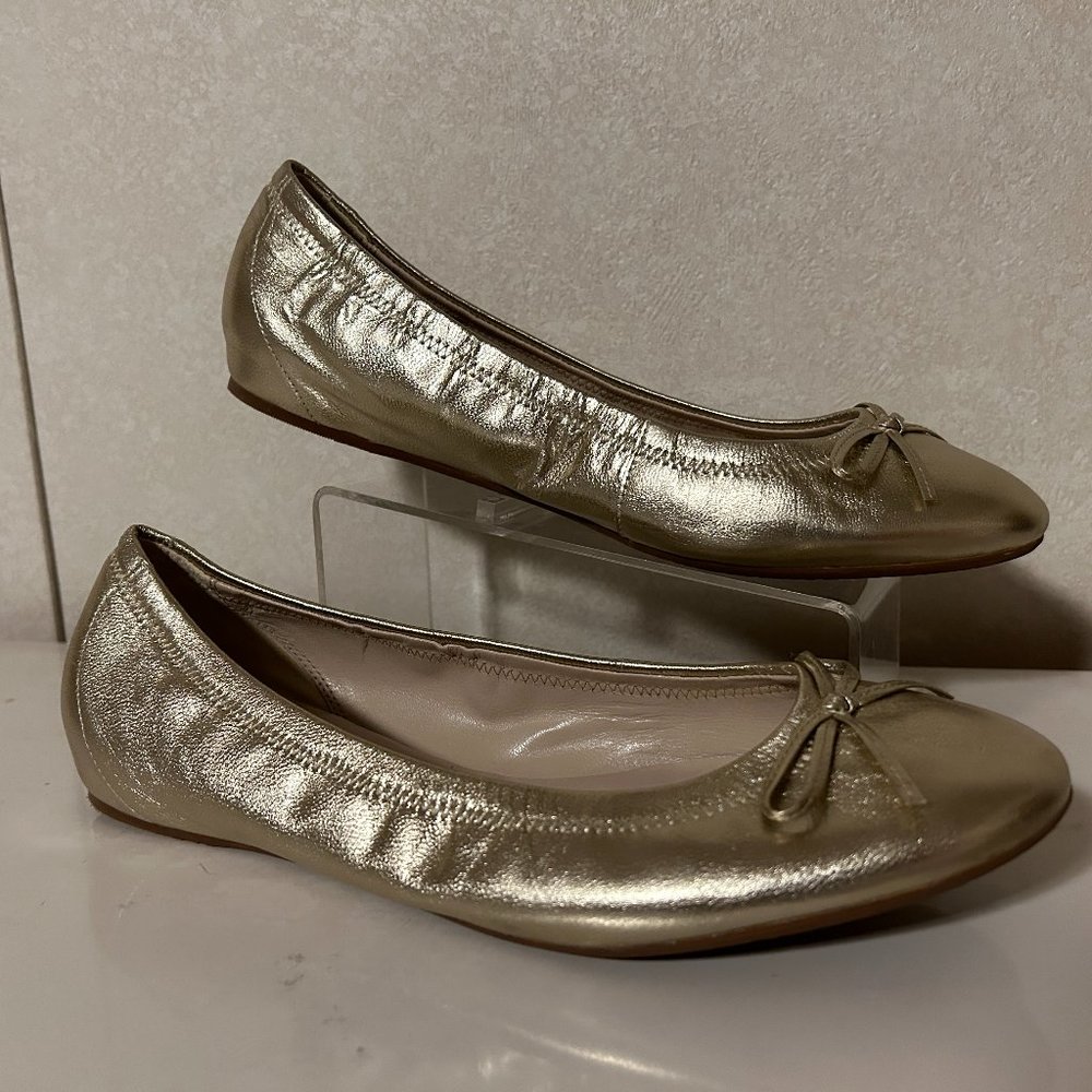 L.K. BENNETT London Sz 39.5 US 8.5-9 Silver Leather Flat Ballet Shoes